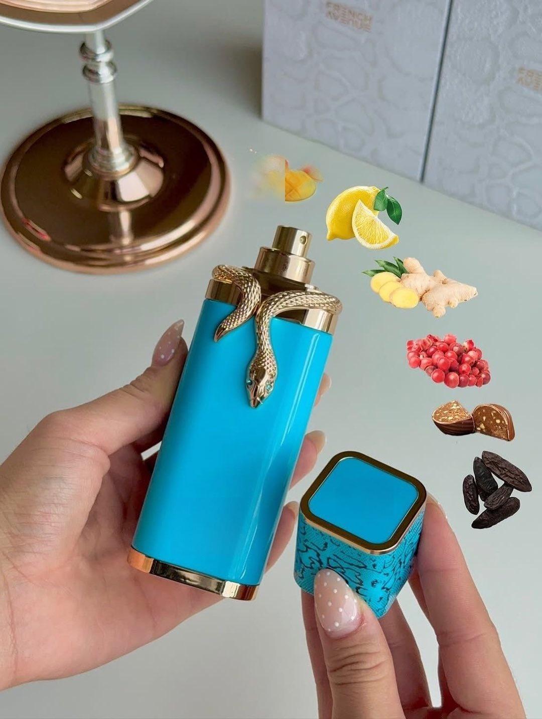 French Boulevard from Dusk to  - Home Bar Accessories reseña y precio