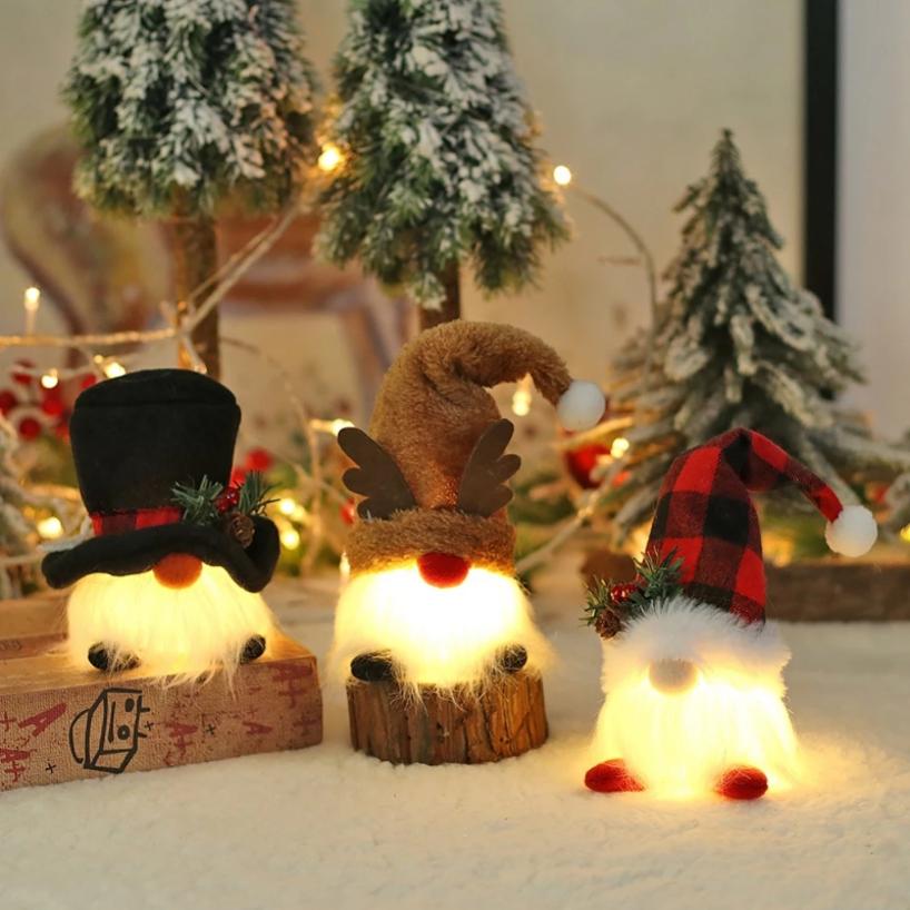 Colgante de muñeco LED de Navi - Home Bargains reseña y precio